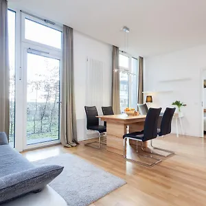 Modern In The Luxury Complex Marthashof Apartamento